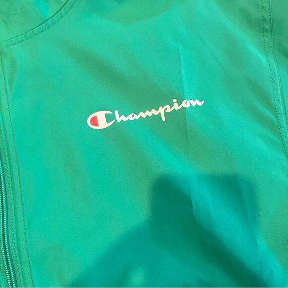 Champion Green Myth/Navy Coloblocked Packable Jacket Size Small - Picture 5 of 11